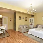 Apartment Center Bubi